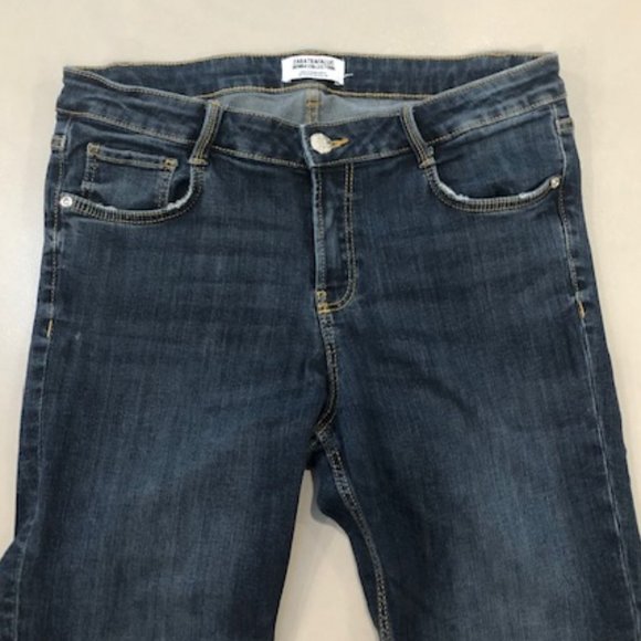 ZARA Trafaluc Premium Jeans - Size 8 - Picture 4 of 8